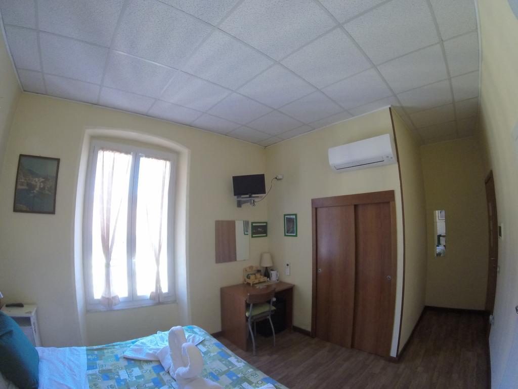 Affittacamere La Branda La Spezia Bagian luar foto